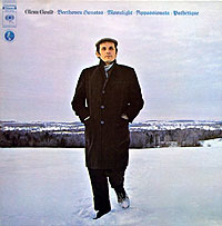 Glenn Gould plays three favorite (although perhaps not his) sonatas (Columbia LP cover)