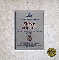 Karl Richter and his Munich Bach Choir perform the Bach B Minor Mass (DG Arkiv LP)